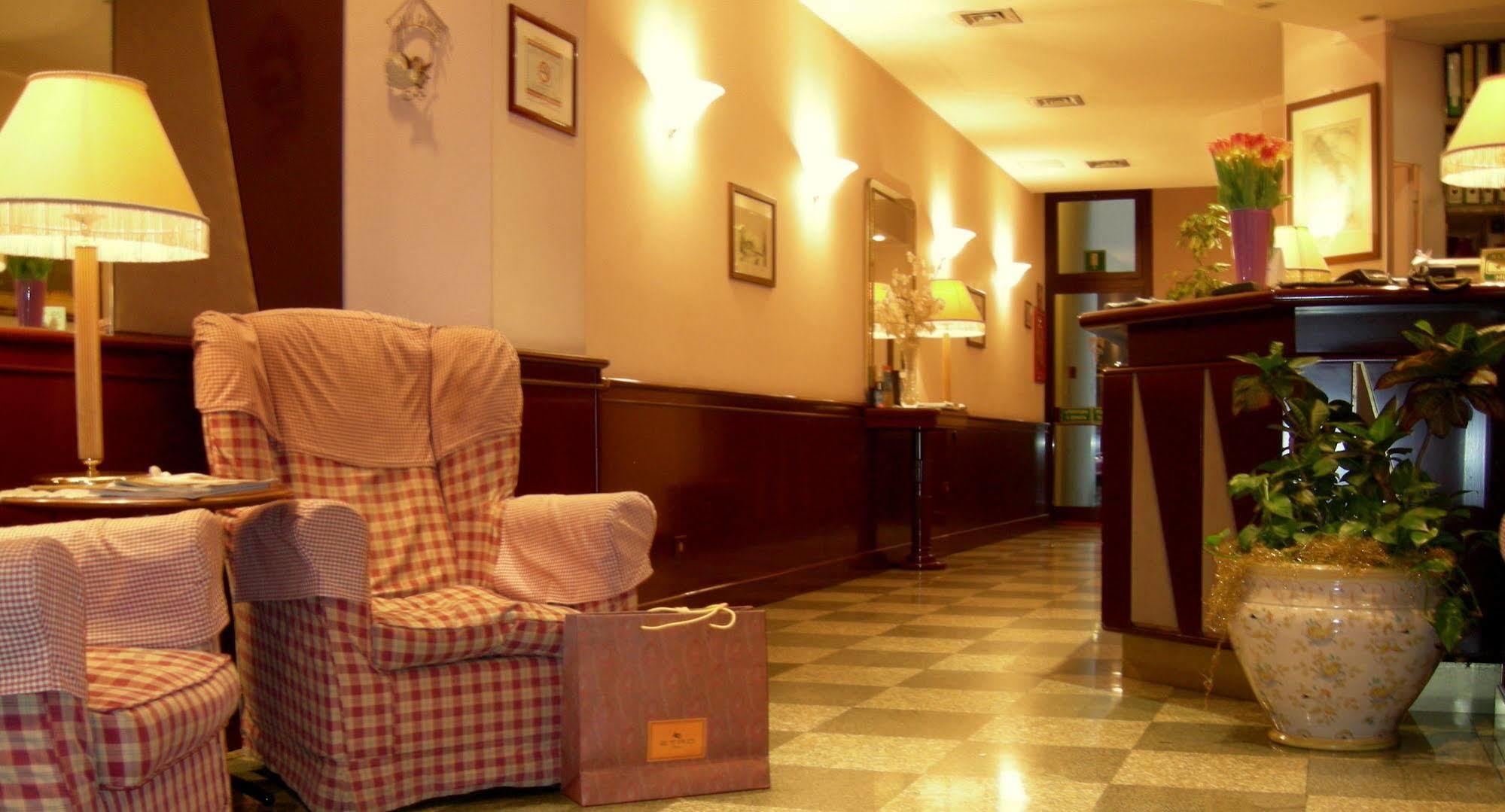 Buenos Aires Hotel Mediolan Zewnętrze zdjęcie