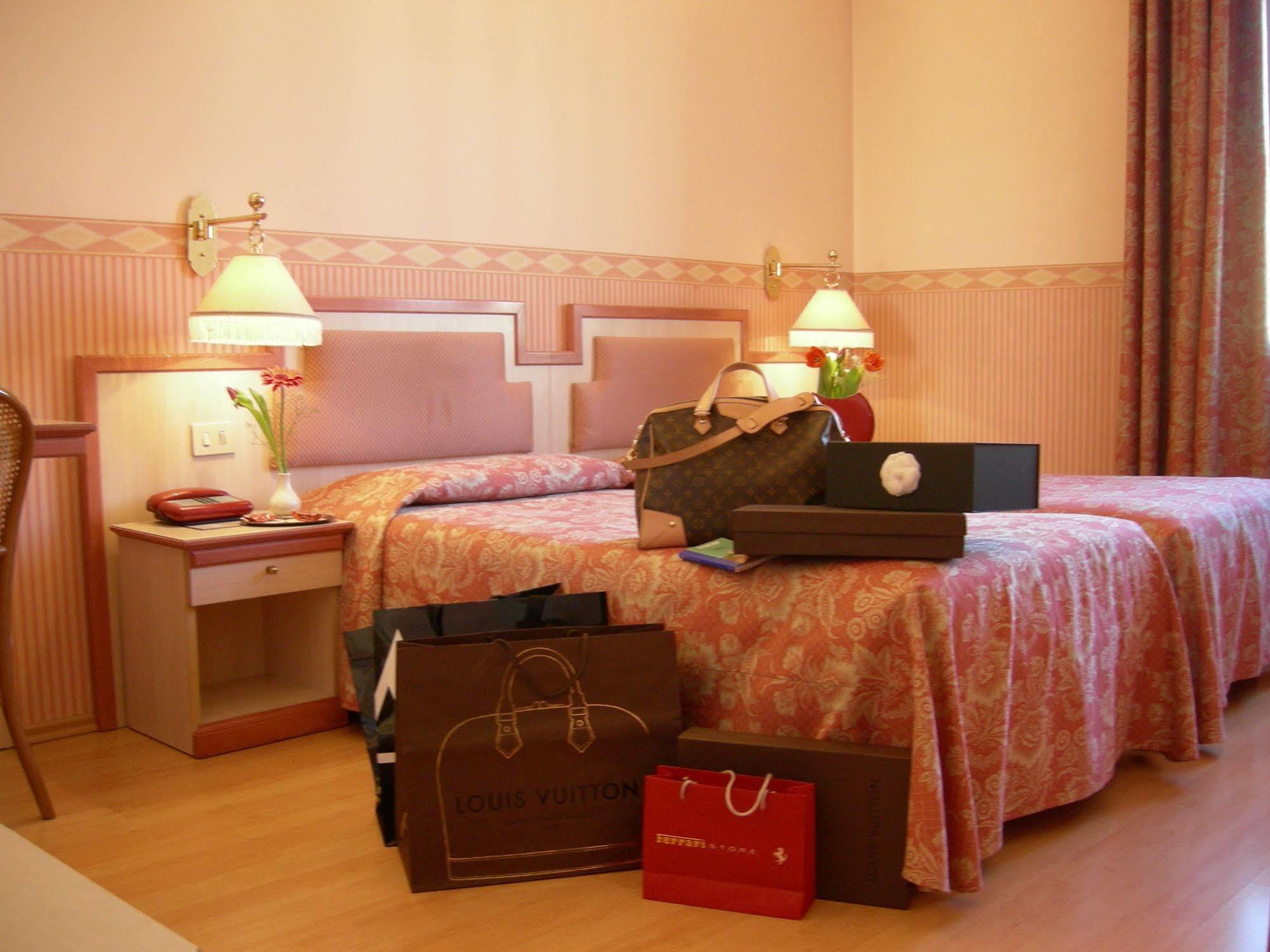 Buenos Aires Hotel Mediolan Zewnętrze zdjęcie